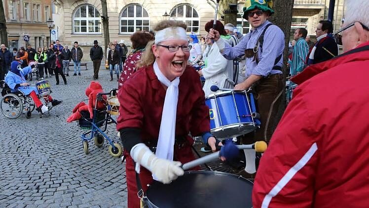 Impressionen vom Coburger GaudiwurmFoto: Barbara Herbst