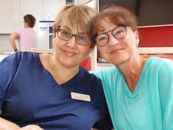 Fellah Meyer und Ramona Ernst lieben ihre Arbeit im Hospiz. Sie nennen sie "wertvolle Lebenszeit".
