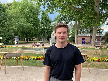 Jannik Schümann  war beim "Kissinger Sommer" zu Gast in Bad Kissingen.