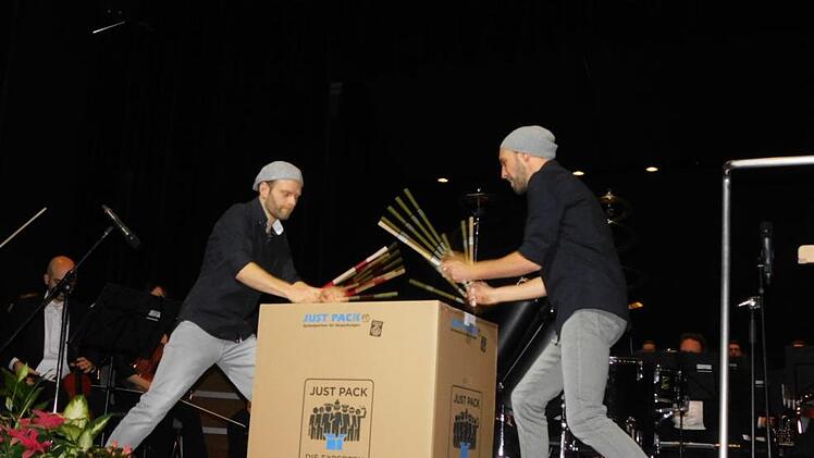 Umjubelte Drummer mit außergewöhnlichem Können: Alex Glöggler und Philipp JungkHorst Wunner
