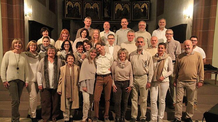 Die Gesangs- und Instrumentalgruppe (GuIG) aus Hammelburg gibt ein Konzert in Oberthulba. Foto: Angelika Silberbach/Archiv