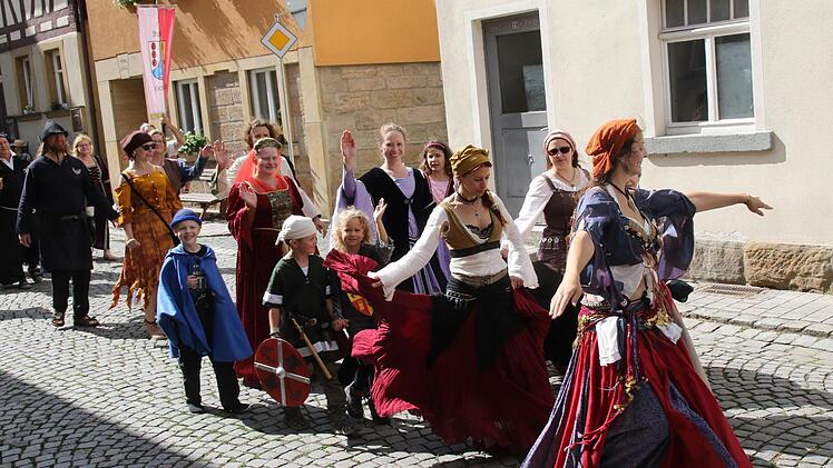 Umzug beim Altstadtfest in Seßlach Foto: Michael Stelzner