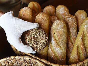 KINA - Wenn Brot und Kuchen Bauchweh machen