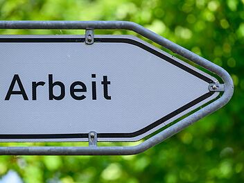 Zahl der Arbeitslosen sinkt wieder unter Drei-Millionen-Grenze