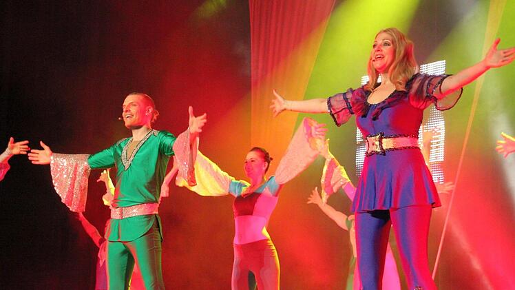 "Mamma Mia!" - auch die Hits der schwedischen Popband "Abba" erklangen. Foto: Stephan Stöckel