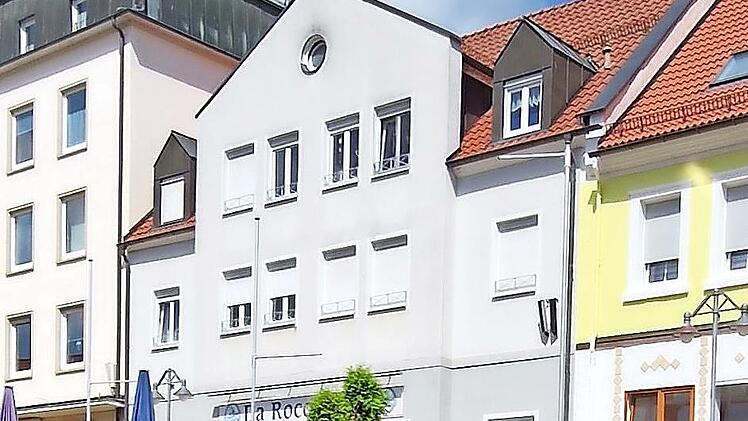 Die Alphornbl&auml;ser auf dem Marktplatz.