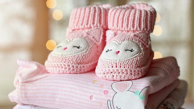 Das Baby ist da &ndash; doch welches Geschenk bereitet Freude und ist zugleich praktisch?