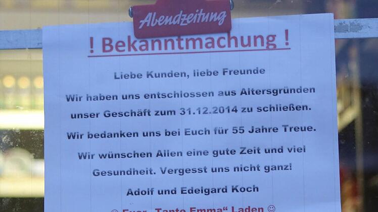 Die Kunden werden mit diesem Zettel über die Schließung informiert. Foto: RiegerPress