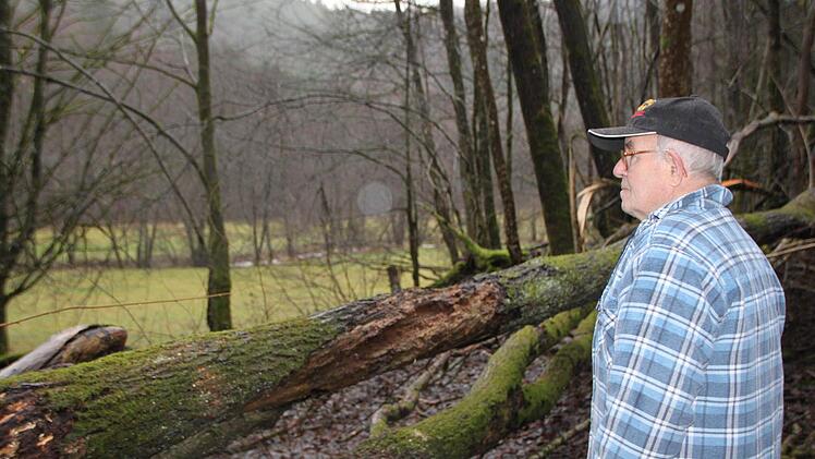Nachdenklich blickt Erich Keßler über das, was hätte sein können. Foto: Ulrike Müller