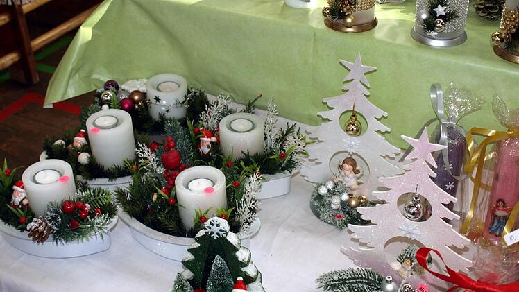 Weihnachten kommt bestimmt -Adventsgestecke von Linde KolbSusanne Deuerling