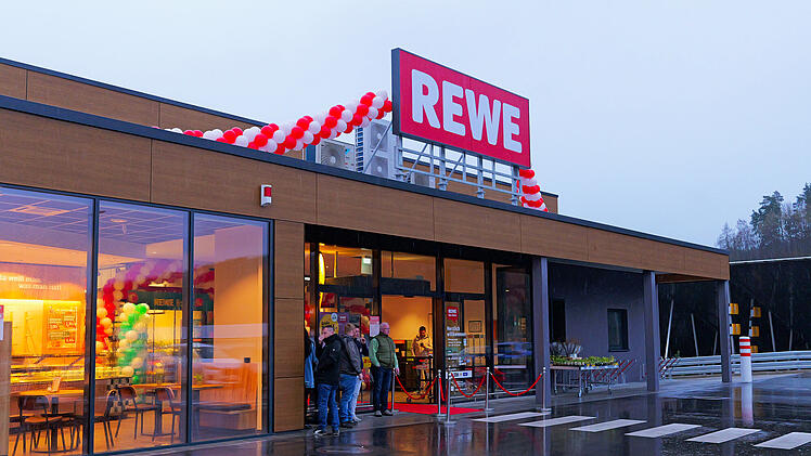 Neuer Rewe in Weitramsdorf er&ouml;ffnet - das bietet der Supermarkt