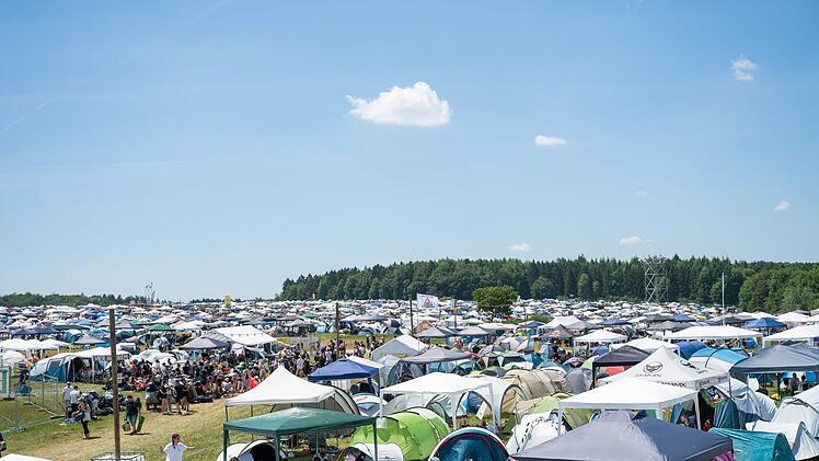 Anreisetag und Vorbereitungen Southside-Festival