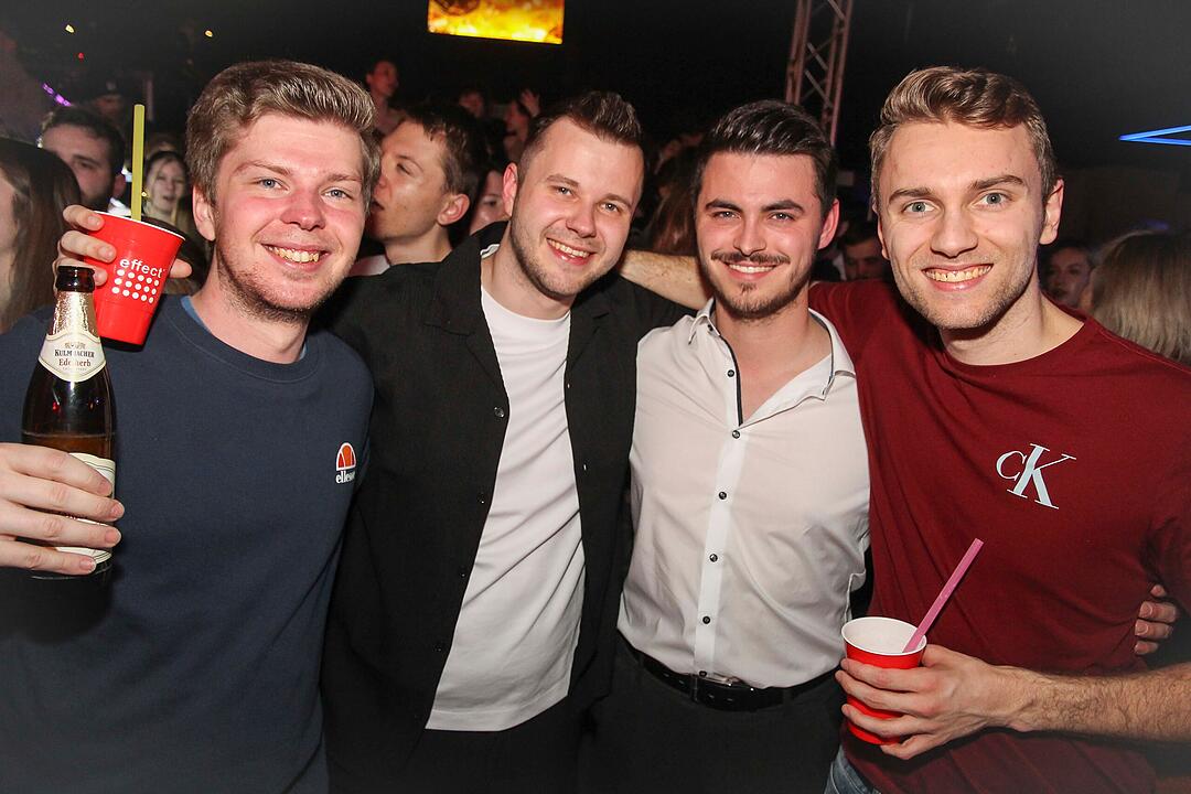 RADSPITZ live im Schwingen Nightlife