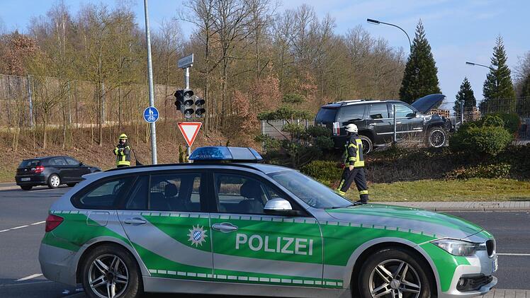 Einsatz an der Kreuzung Westring/Heiligenfelder Allee am Sonntagnachmittag in Bad Kissingen.Peter Rauch