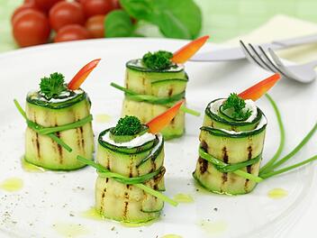 zucchini-roellchen.jpg