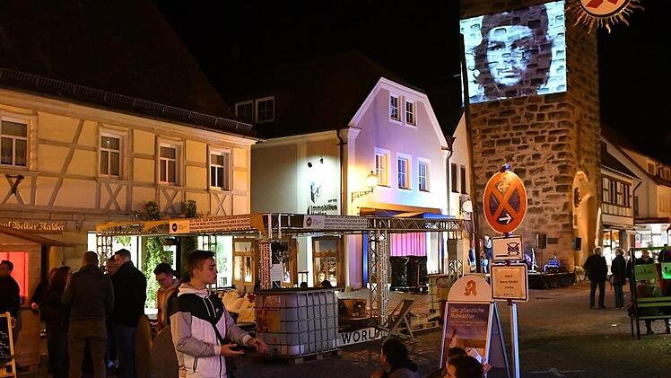 Und vom Türmersturm grüßt der Revolutionär.