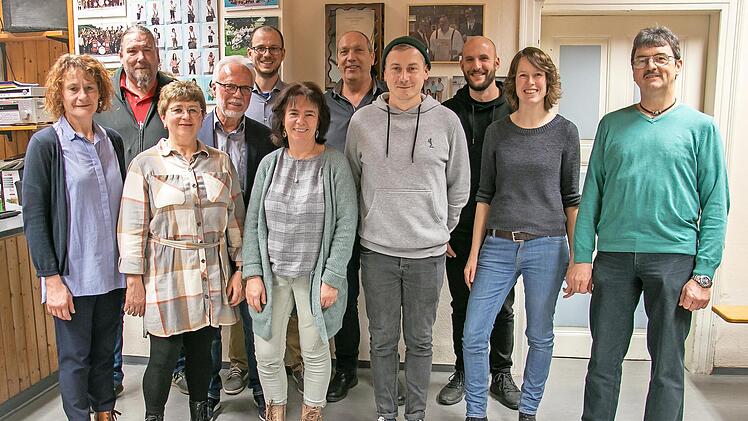 Der frisch gewählte Vorstand (von links): Claudia Schneider, Christof Reuter, Elvira Kuchenbrod, Hubert Schneider, Bastian Reuter, Heike Hergenröther, Werner Schmidt, Daniel Kovac, Florian Rupper, Celia Reuter und Lothar Kuchenbrod