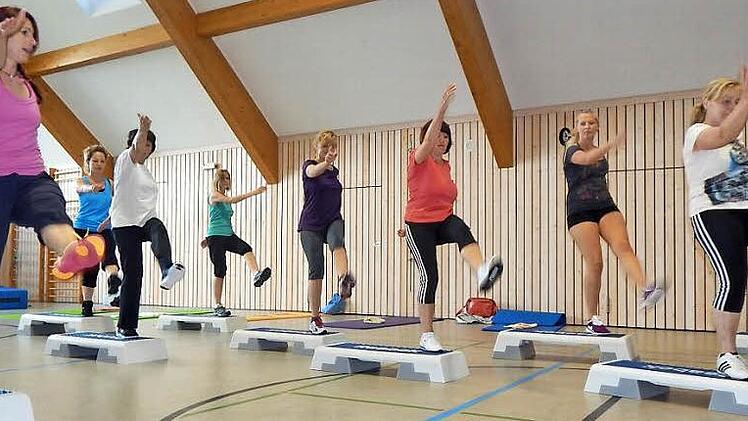 Die Bodyfit-Gruppe ist nur eines von vielen Angeboten der TSV-Gymnastikabteilung. Foto: Mona Lisa Eigenfeld