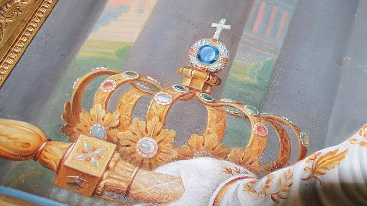 Die bayerische Königskrone mit dem dominierenden blauen Diamanten auf dem Krönungsbild von König Ludwig I. Matthias Einwag