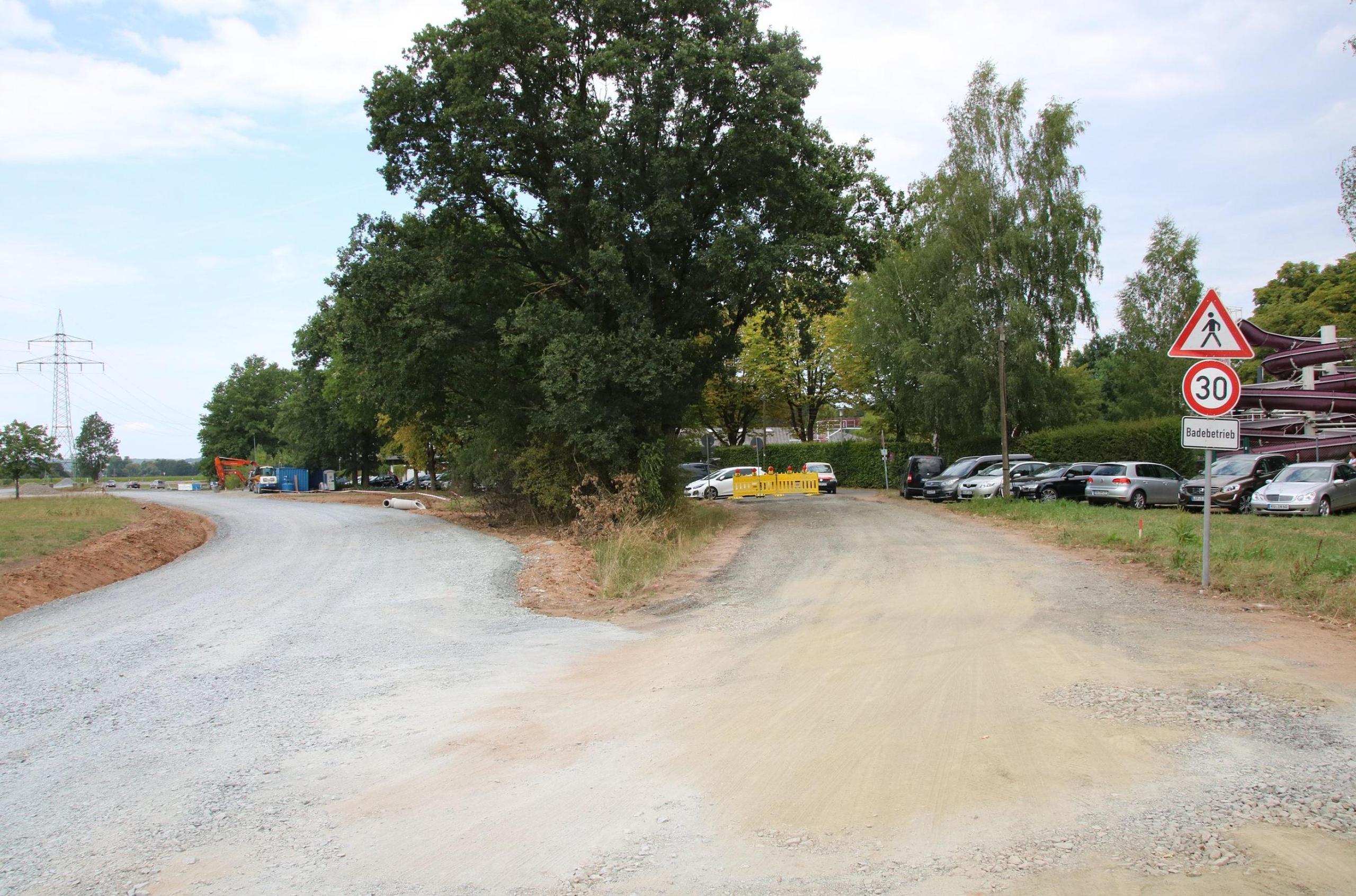 Mainleus bekommt über 1,2 Millionen für die Straße nach Heinersreuth