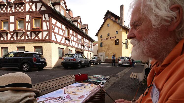 Das markante Ensemble um die Brauerei Sonne malt Hans Wuttig.  Josef Hofbauer