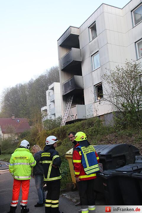 Brand in Mehrfamilienhaus in Coburg