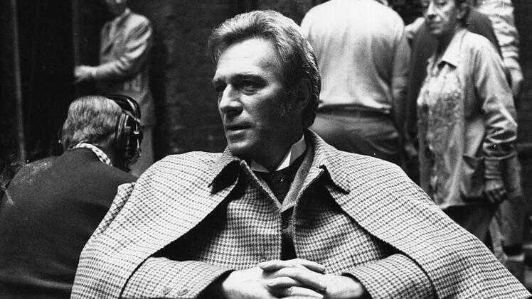 F&uuml;r den britischen Kriminalfilm "Mord an der Themse" stand Christopher Plummer 1978 als Sherlock Holmes vor der Kamera.
