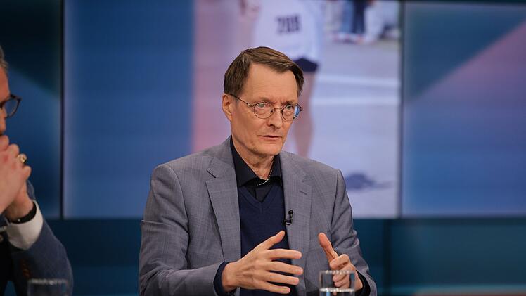 Karl Lauterbach (SPD) lehnte bei "Hart aber fair" eine derzeitige Kostenerstattung der Abnehmspritze ab: "W&auml;re eine Fehlentscheidung."