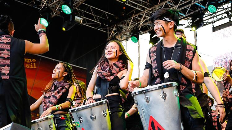 Impressionen von der Eröffnung des 27. Samba-Festivals.Foto: Matthias Hoch