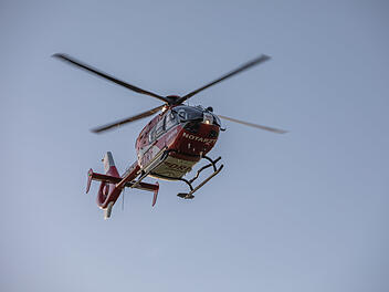 Rettungshubschrauber, schwerer Unfall, Verkehrsunfall, Symbol