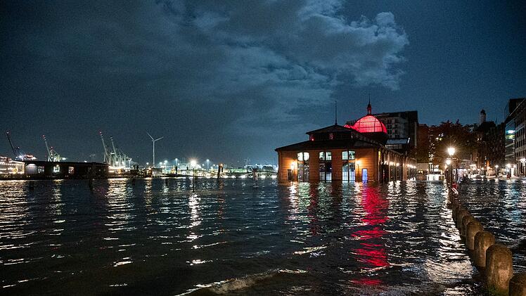 Sturmtief &laquo;Manja&raquo; - Hamburg