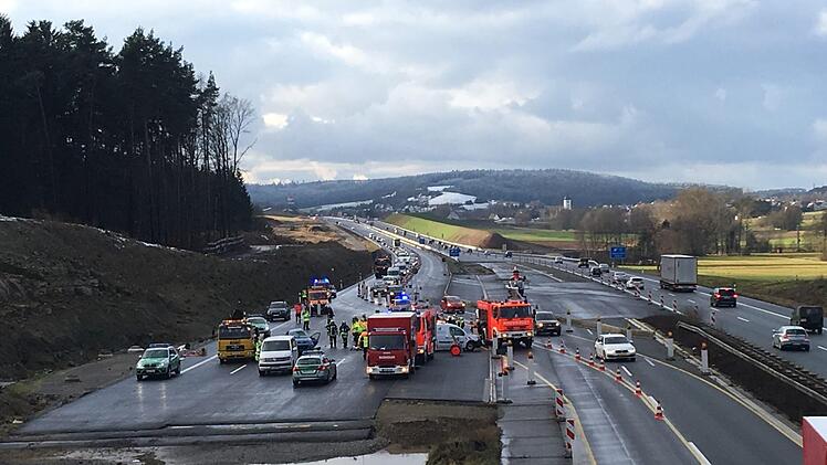 Schwerer Unfall bei Geiselwind auf der A3. Symbolbild. Foto: NEWS5 / DESK