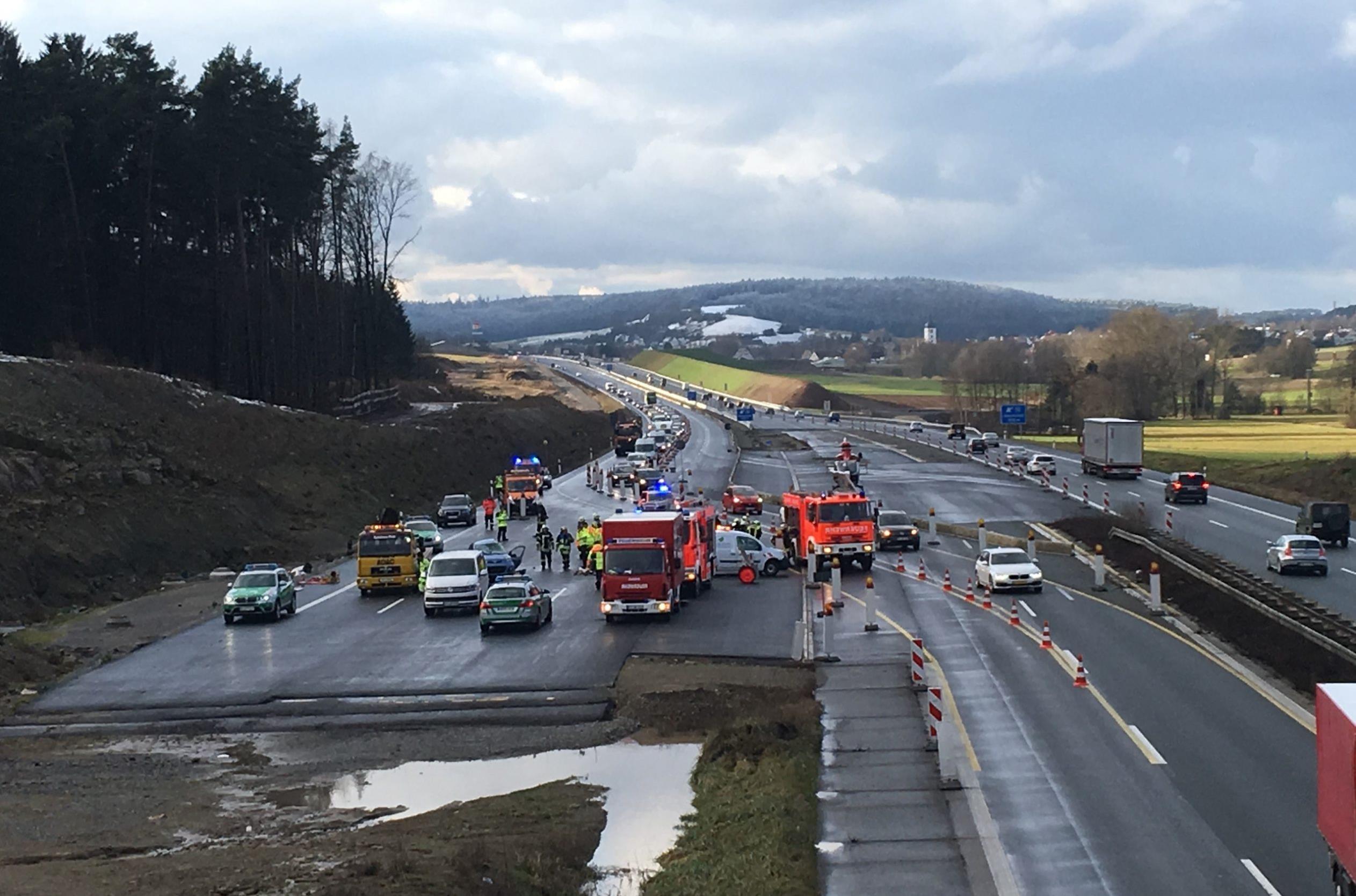 Unterfranken Baustellen Arbeiter Stirbt Bei Unfall Auf Der A3