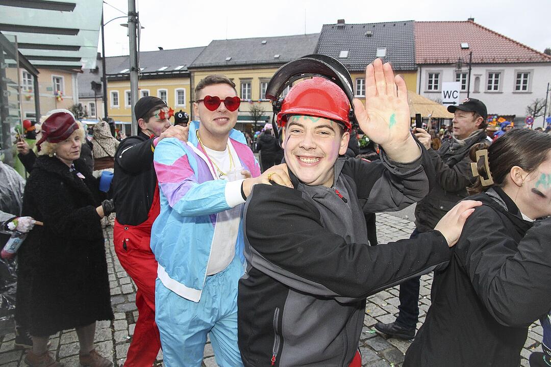 Narrentreiben in Stadtsteinach 2024