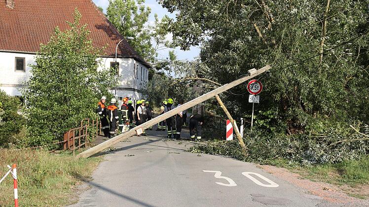 Feuerwehreinsatz nach Windböen Foto: Michael Stelzner