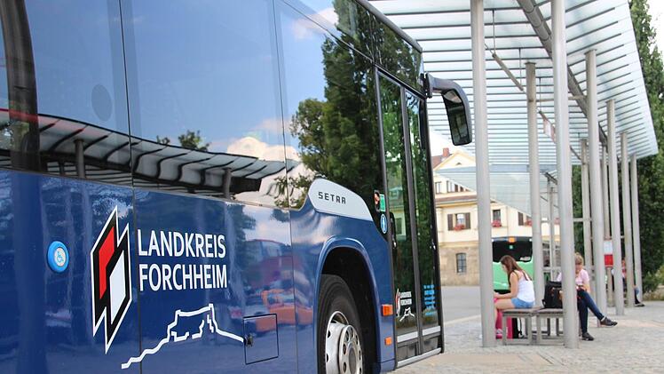 Im Forchheimer ÖPNV fahren nur Dieselbusse, doch das Landratsamt will prüfen, wo E-Busse eingesetzt werden könnten. Foto: Ronald Heck