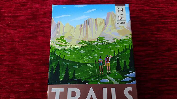 Spiele-Test Trails: Rezension des kompakten Familienspiels rund ums Wandern