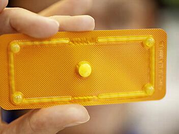 Die "Pille danach" gibt es seit kurzem rezeptfrei  Foto: Rolf Vennenbernd/dpa