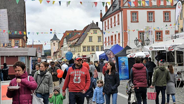 Ungebrochen ist die Anziehung des Haßfurter Straßenfestes, das heuer zum 40. Mal gefeiert wurde.