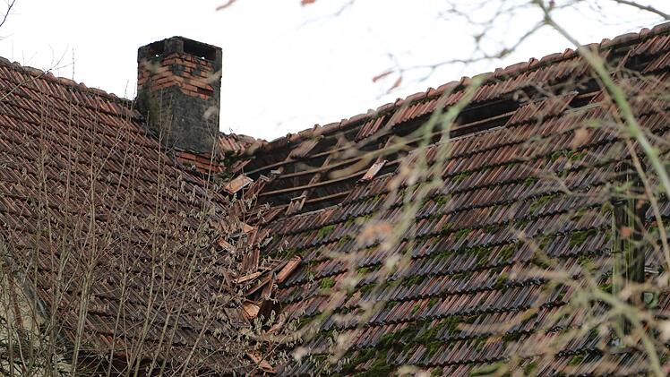 Beschädigtes Dach bei Lützelsdorf Foto: Franz Galster