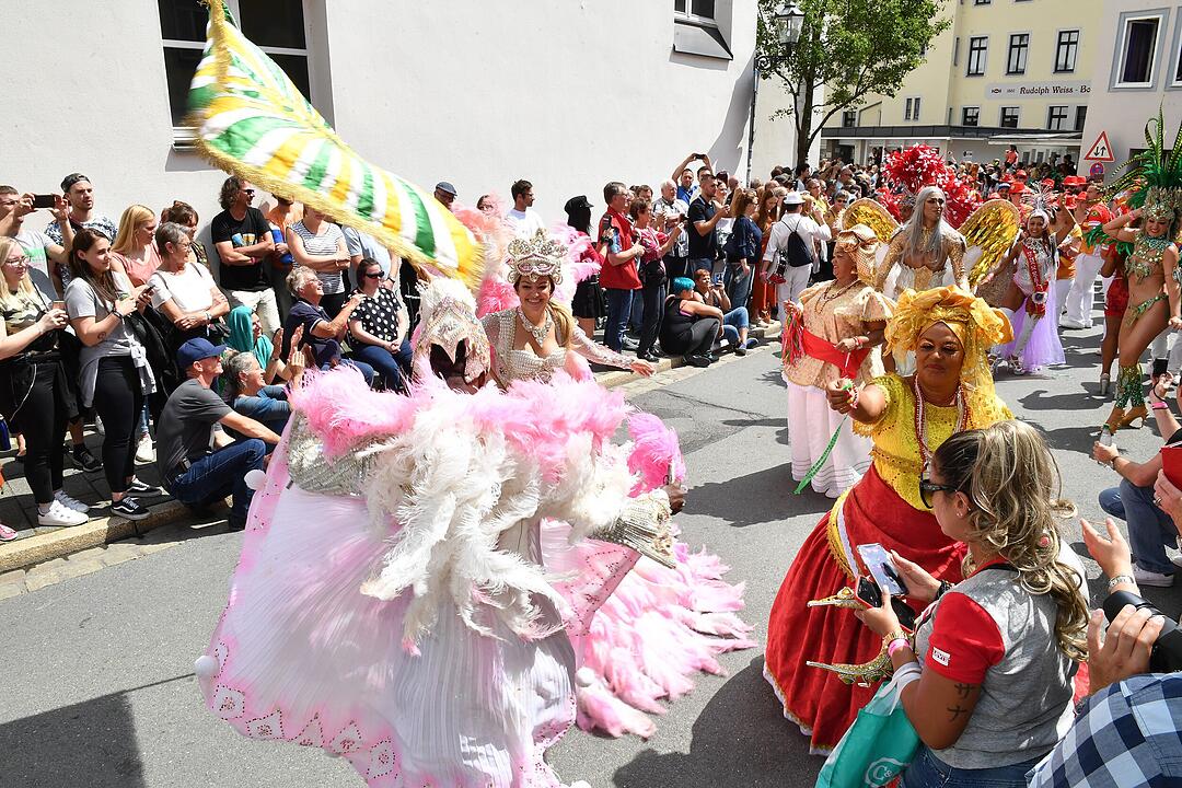 Umzug beim Samba-Festival in Coburg
