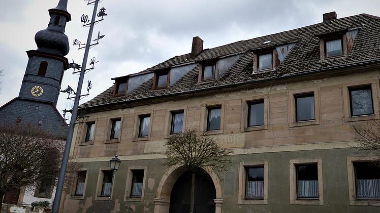 Für den Beginn der Arbeiten am neuen Bürgerzentrum wurden in der Sitzung am Dienstagabend die Ampeln auf Grün gestellt. Dabei wurden Gewerke in einem Kostenumfang von 1,5 Millionen Euro vergaben. Zunächst wird die frühere Gastwirtschaft Günther abgerissen.Werner Reissaus