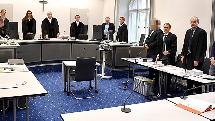 Im Sandstraßen-Prozess (hier ein Archivbild vom ersten Verhandlungstag) gestaltet sich die Wahrheitssuche weiter schwierig. Foto: Ronald Rinklef