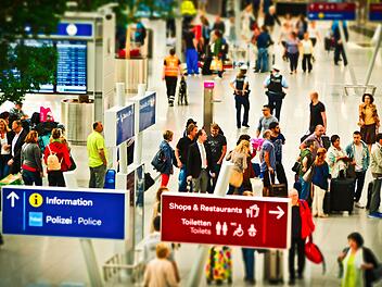 Nürnberg: Zoll gibt Reise-Tipps - So bleibt die Rückkehr aus dem Urlaub stressfrei