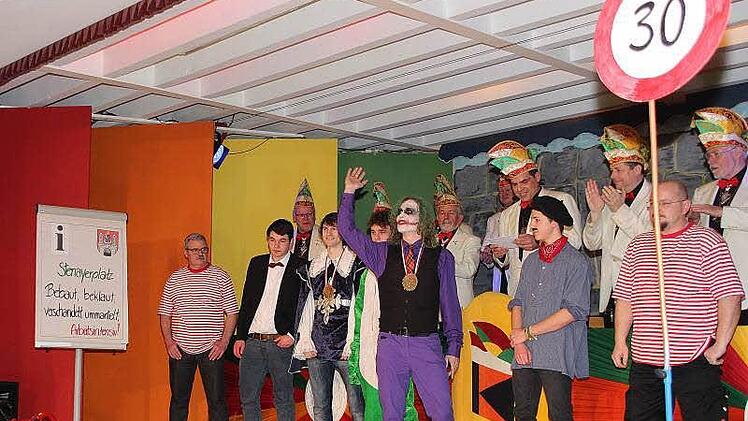 Faschings-Prunksitzung der Kolpingfamilie im Dicken Turm  Foto: Dieter Britz