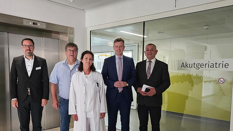 Naila: Kliniken Hochfranken begr&uuml;&szlig;en neue Chef&auml;rztin der Geriatrie