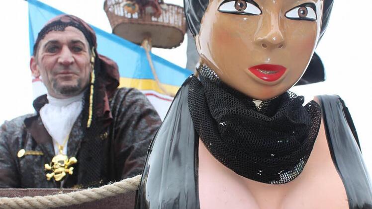 Die Galionsfigur der Reundorfer "Maa-Piraten"