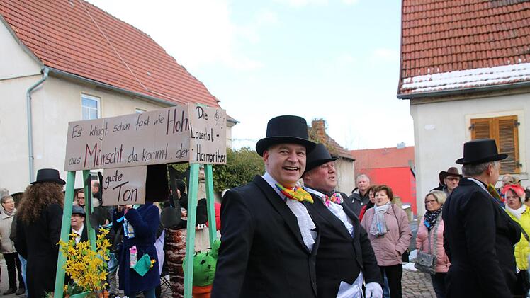 Faschingszug in Poppenlauer.Heike Beudert