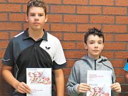 Herrliche Kombinationen mit sehr sch&ouml;nen Ballwechseln zeigten die jungen Akteure bei ihren Begegnungen. Die ersten Drei qualifizierten sich f&uuml;r f&uuml;r das n&auml;chste Turnier in Frensdorf (von links): Felix R&ouml;&szlig;ler, Adrian Jurk, Sieger Paul Moll und Moritz Rauschert. Fotos: Herbert Gillig