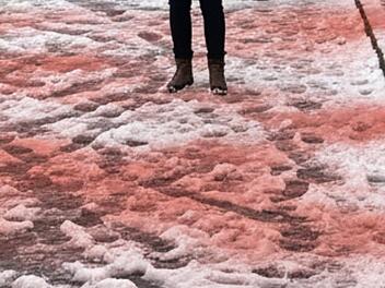 Seltene Wetterlage in Deutschland: "Blutschnee" auch in Franken?